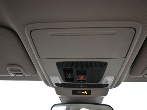 Certified 2024 Honda Accord EX image 17
