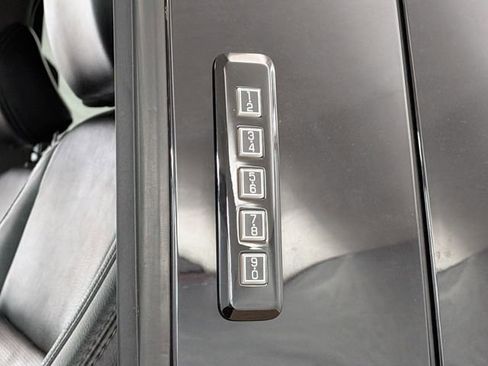 Certified 2019 Ford F250 Lariat w/ Chrome Package image 12