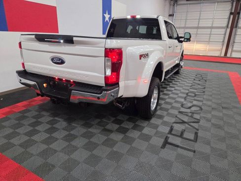 Used 2017 Ford F350 Lariat w/ Chrome Package AWD/4WD image 26