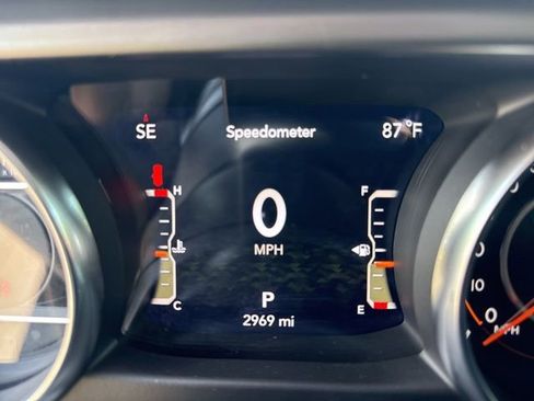 Used 2023 Jeep Wrangler Sport AWD/4WD image 12