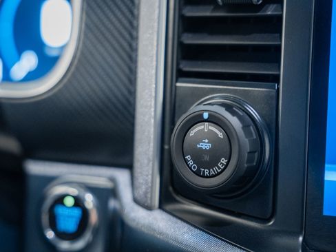 Certified 2023 Ford F150 Limited image 35