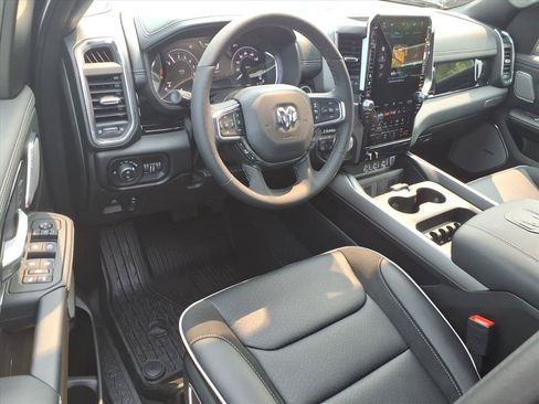 New 2026 RAM 1500 Laramie AWD/4WD image 19