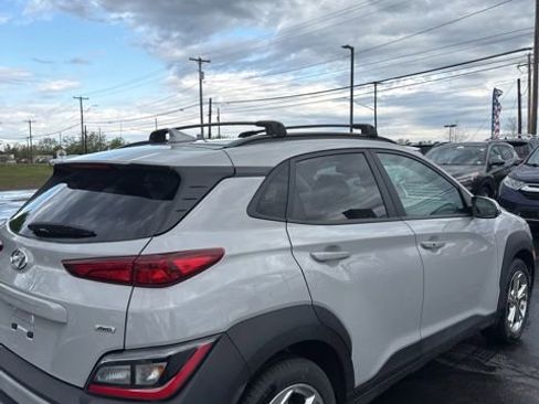 Certified 2023 Hyundai Kona SEL AWD/4WD image 5