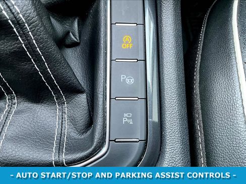 Used 2022 Volkswagen Tiguan SEL R-Line AWD/4WD image 40