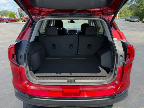 Used 2023 GMC Terrain SLE w/ Driver Convenience Package AWD/4WD image 21