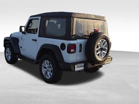 Used 2023 Jeep Wrangler Sport AWD/4WD image 3