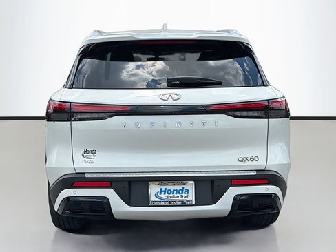 Used 2023 INFINITI QX60 Luxe w/ Cargo Package AWD/4WD image 6