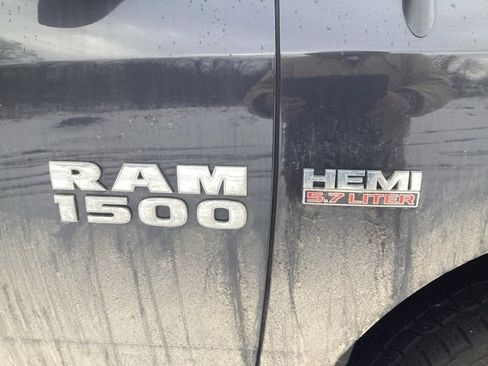 Used 2015 RAM 1500 Express image 10