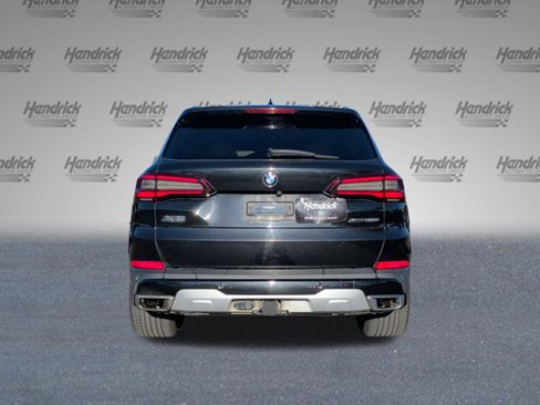 Used 2021 BMW X5 xDrive40i w/ Premium Package image 11