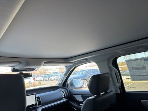 New 2026 Ford Expedition Active image 9