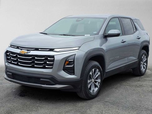 Used 2026 Chevrolet Equinox LT AWD/4WD image 7