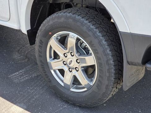 New 2025 Ford Ranger XLT w/ Chrome Accent Package AWD/4WD image 7