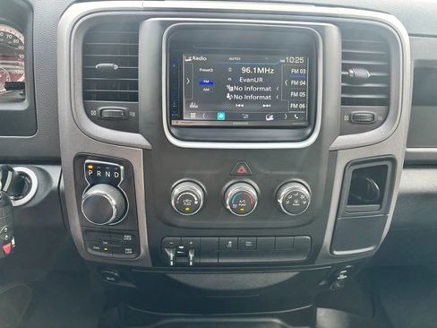 Used 2014 RAM 1500 Express AWD/4WD image 21