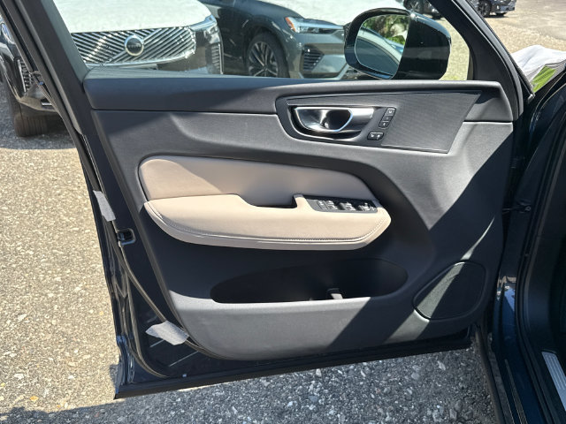 Used 2026 Volvo XC60 B5 Plus w/ Protection Package Premier AWD/4WD image 9