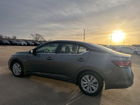 Certified 2020 Nissan Sentra S image 8