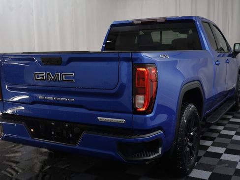 Certified 2022 GMC Sierra 1500 Elevation w/ Preferred Package image 21