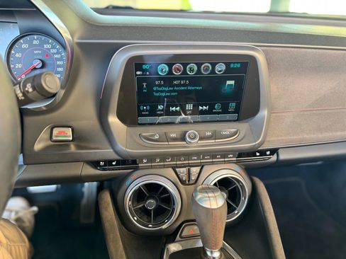 Used 2018 Chevrolet Camaro ZL1 image 26