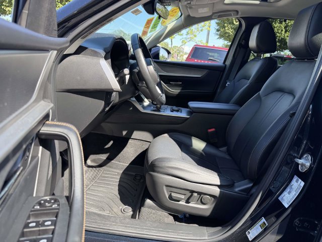 Certified 2024 MAZDA CX-90 3.3 Turbo w/ Preferred Package AWD/4WD image 12