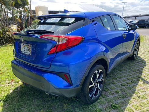 Used 2018 Toyota C-HR XLE FWD image 25