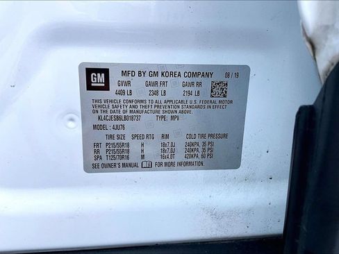 Used 2020 Buick Encore Preferred AWD/4WD image 35