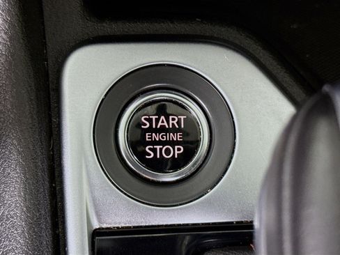 Used 2023 Nissan Sentra SR w/ Midnight Edition Package image 21