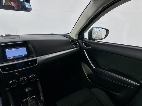 Used 2016 MAZDA CX-5 Touring image 25
