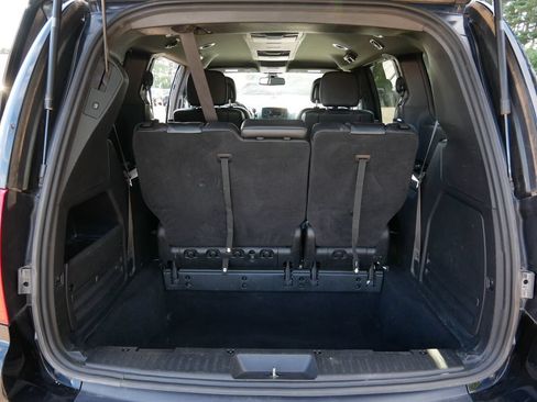 Used 2019 Dodge Grand Caravan SXT w/ Driver Convenience Group FWD image 10