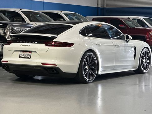 Used 2019 Porsche Panamera 4 AWD/4WD image 4
