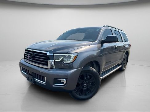 Used 2022 Toyota Sequoia TRD Sport AWD/4WD image 17