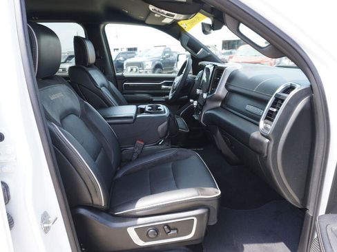 Used 2025 RAM 1500 Laramie AWD/4WD image 23