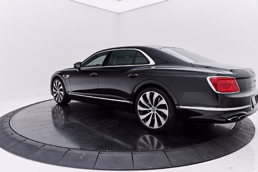 Used 2022 Bentley Flying Spur V8 AWD/4WD image 10