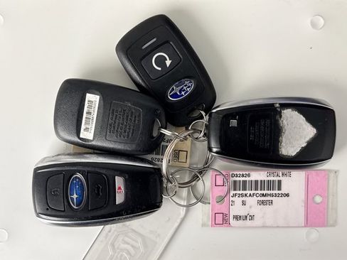 Used 2021 Subaru Forester Premium AWD/4WD image 20