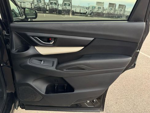 Used 2019 Subaru Ascent Premium w/ Popular Package #3 image 19