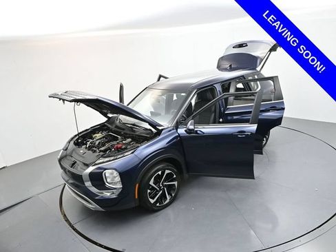 Used 2024 Mitsubishi Outlander SE FWD image 53