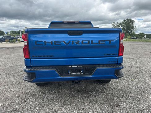 Used 2023 Chevrolet Silverado 1500 RST AWD/4WD image 5