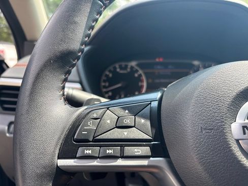 Used 2021 Nissan Altima 2.5 SR w/ SR Premium Package FWD image 38