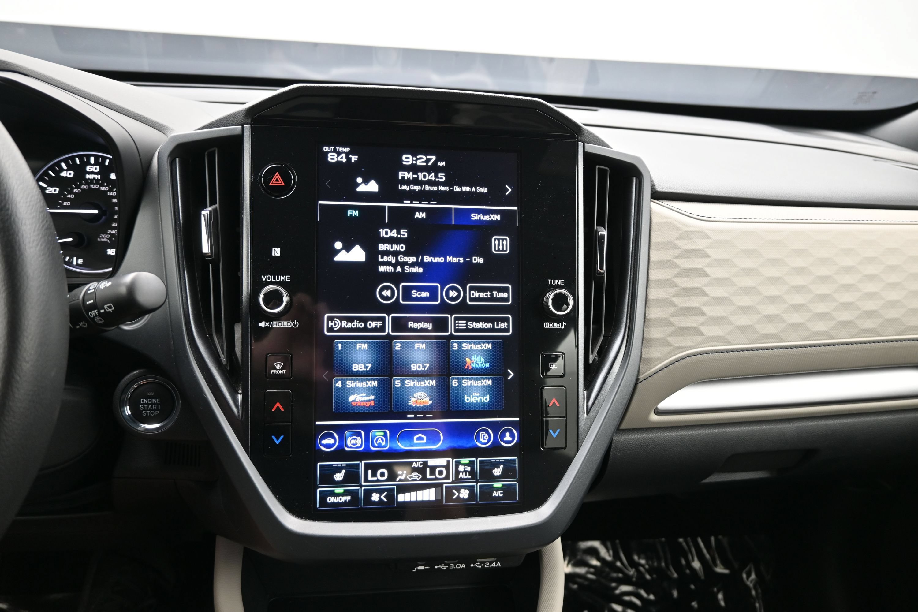 Used 2025 Subaru Forester Premium AWD/4WD image 20