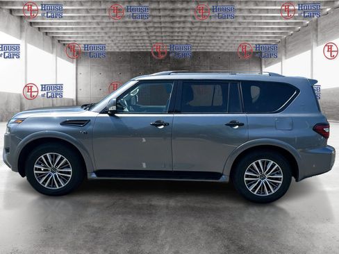 Used 2021 Nissan Armada SL w/ Captain's Chairs Package AWD/4WD image 8