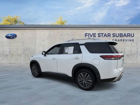 Used 2025 Nissan Pathfinder SL w/ SL Premium Package image 6