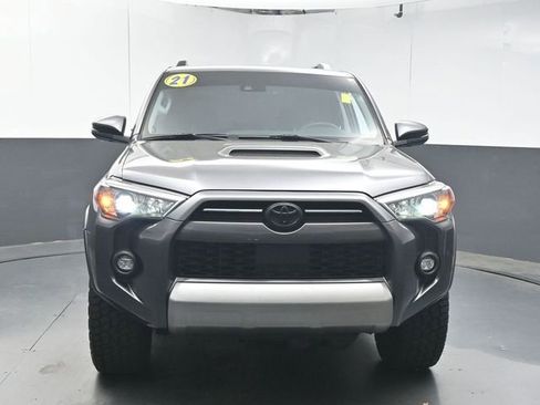 Used 2021 Toyota 4Runner TRD Off-Road Premium w/ Moonroof Package AWD/4WD image 3