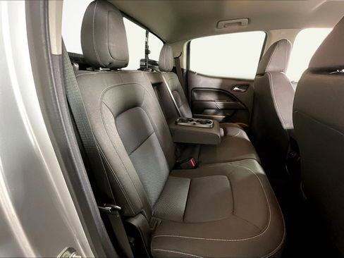 Used 2016 Chevrolet Colorado LT w/ LT Convenience Package image 27