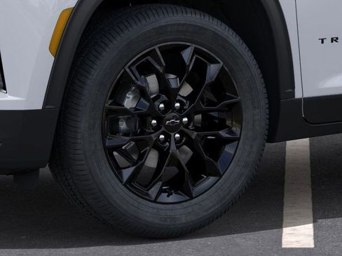 New 2026 Chevrolet Traverse LT w/ Midnight/Sport Edition FWD image 9
