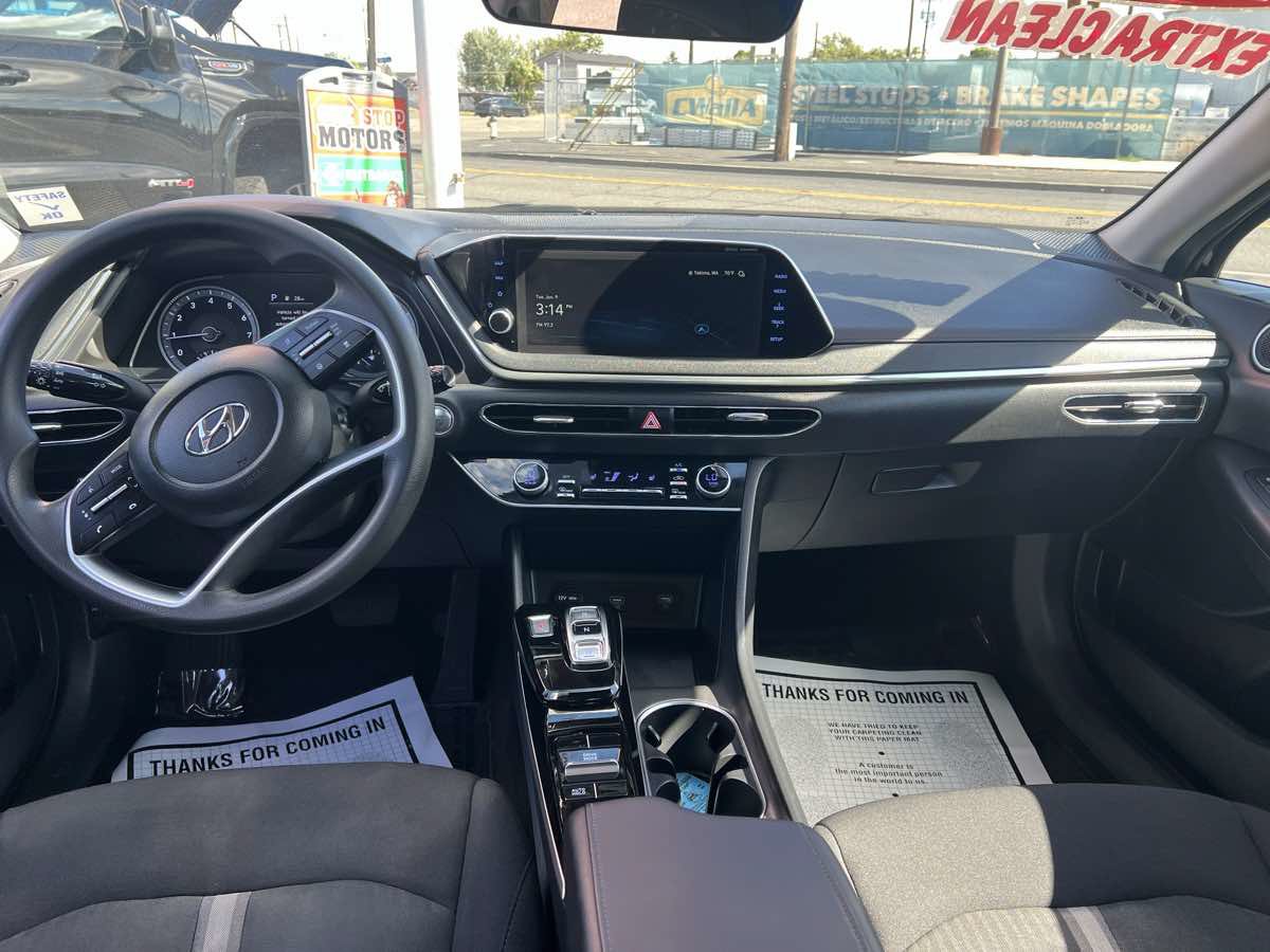 Used 2023 Hyundai Sonata SEL w/ Cargo Package FWD image 9