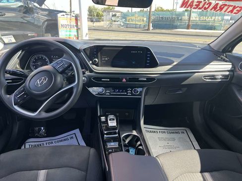 Used 2023 Hyundai Sonata SEL w/ Cargo Package FWD image 9