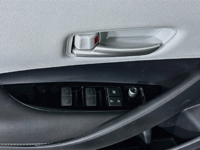 Certified 2019 Toyota Corolla SE w/ Carpet Mat Package FWD image 19