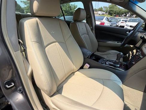 Used 2011 INFINITI G37 x Sedan w/ Premium Pkg AWD/4WD image 9