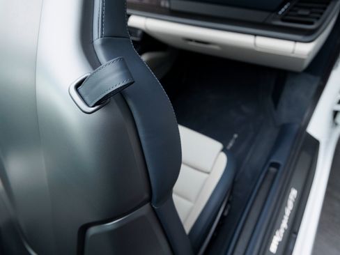 Certified 2026 Porsche 911 Targa 4 GTS image 41