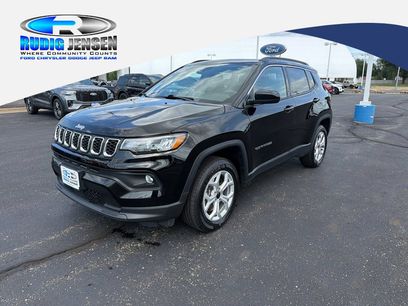 Used 2025 Jeep Compass Latitude w/ Sun & Sound Group