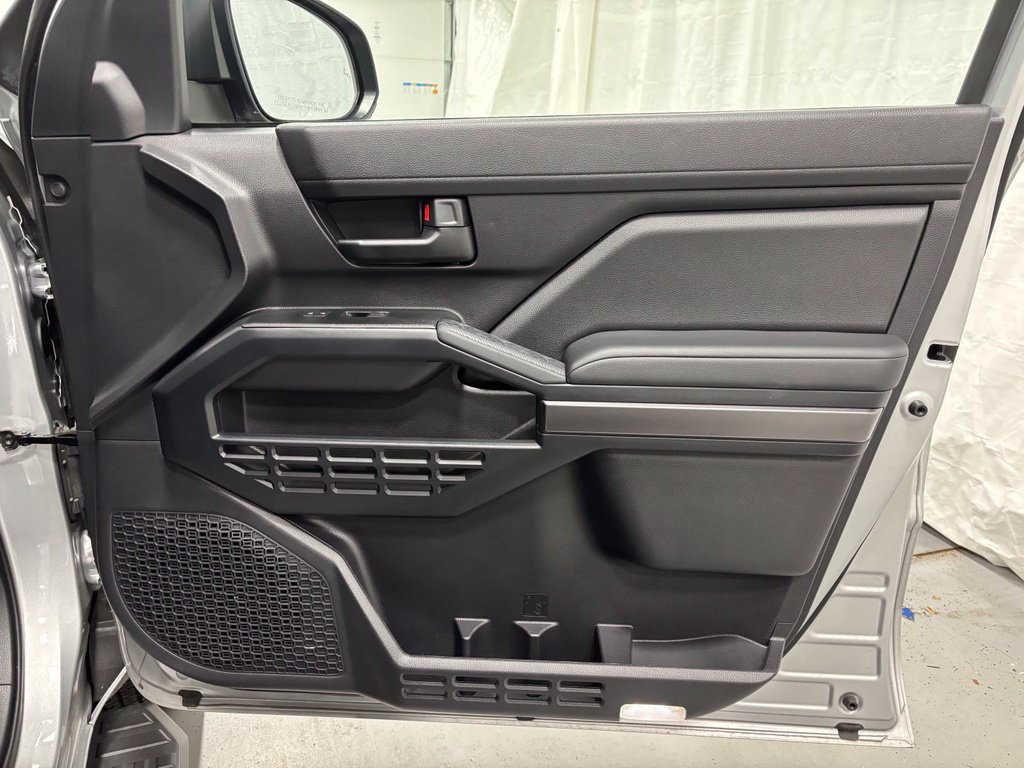 Used 2026 Toyota 4Runner SR5 AWD/4WD image 56