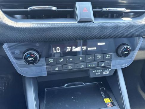 New 2026 Subaru Outback Limited AWD/4WD image 17